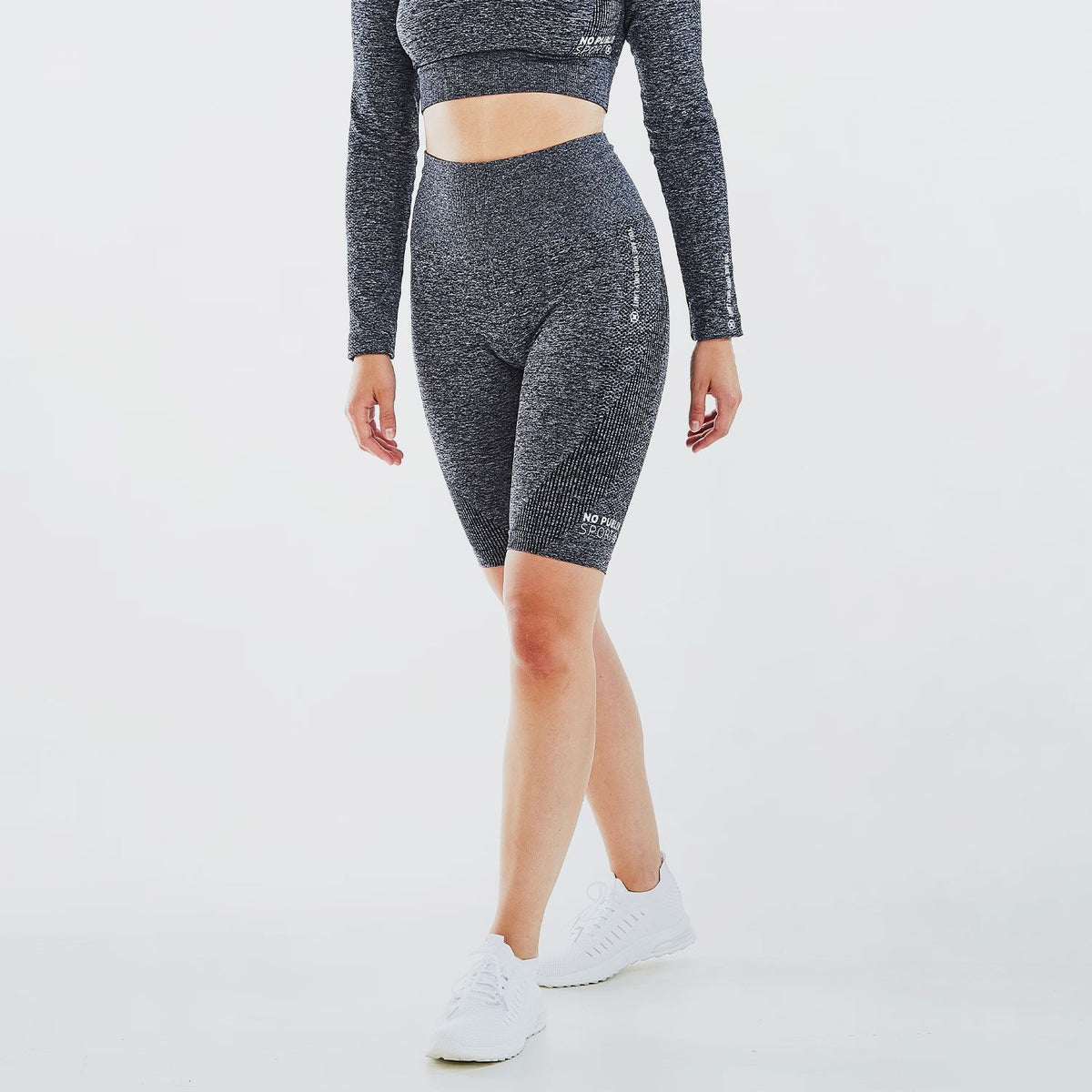 Biker Deportivo Coachella Gris Oscuro No Publik
